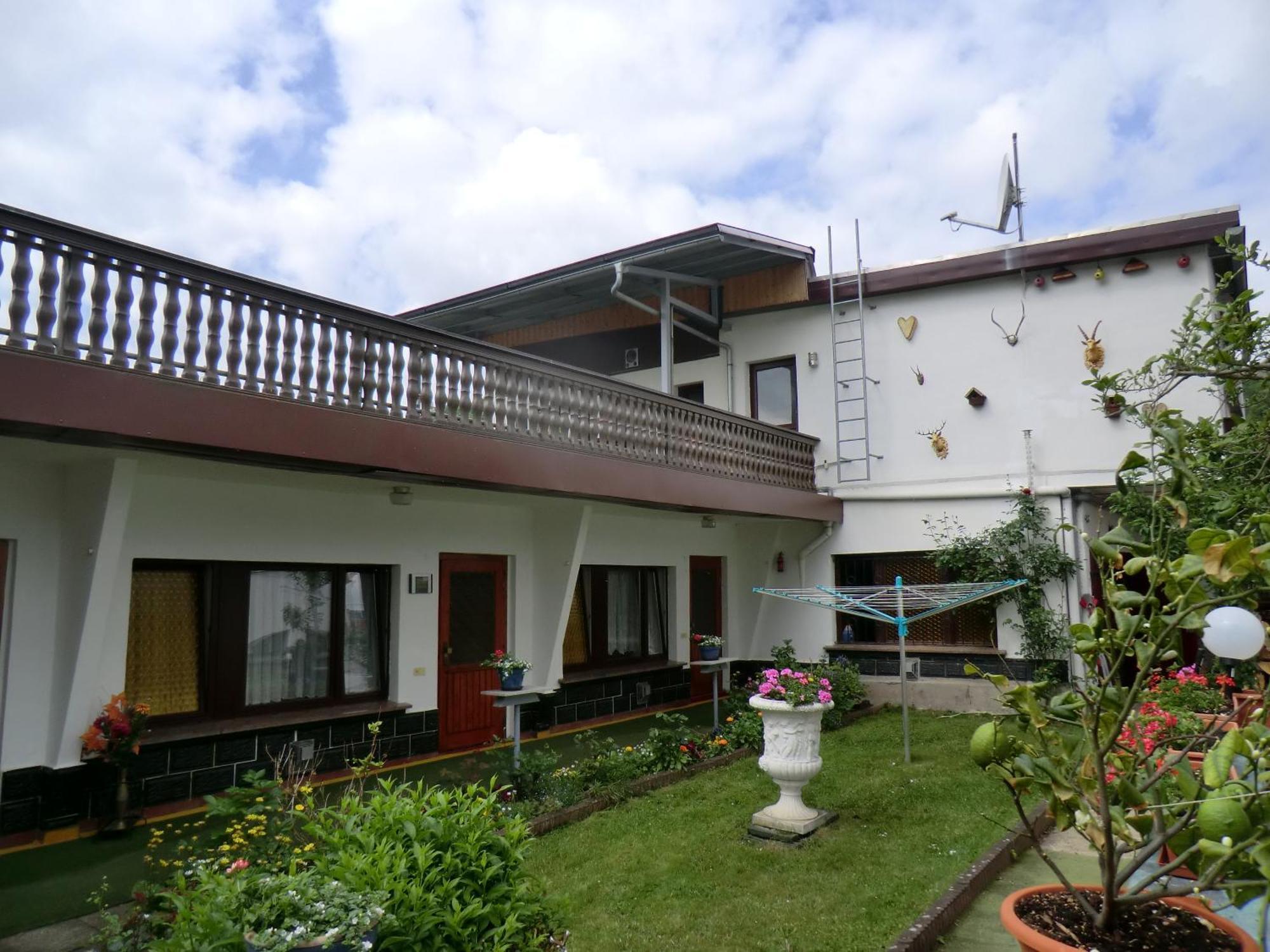 Pension Villa Broedel Bad Blankenburg Esterno foto